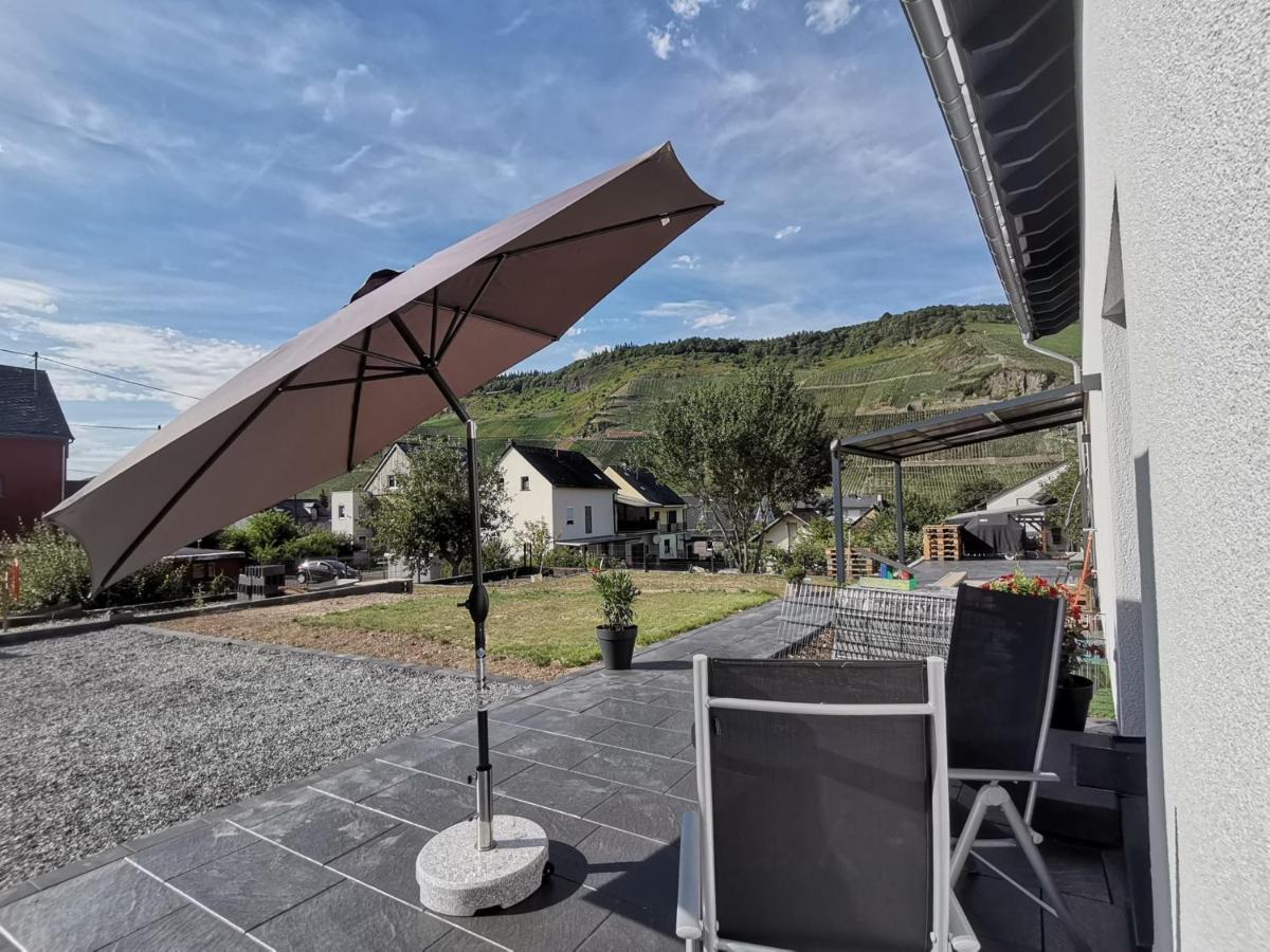 Sonnenufer Apartment & Moselwein II Bernkastel-Kues Esterno foto